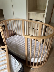 Stokke Sleepi嬰兒床連床褥