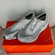 nike vaporfly original running