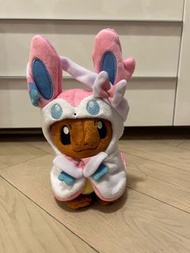 絕版 仙子伊布 Pokemon Center 變裝伊貝 寵物小精靈