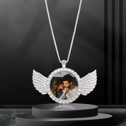 Personalised Custom Image Wing Necklace, Commemorative Gift, Suitable for Boyfriend's Gift, Girlfrie