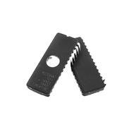 In-Line M27C64A-10F1 Memory Chip