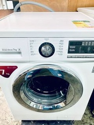 可飛頂~~ 二手洗衣機 大眼雞** 前置式 // lg 變頻款 (( 可用信用卡