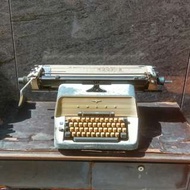 德國經典ADLER打字機