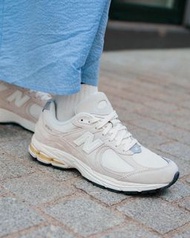 New balance 2002 RCC Calm Taupe M2002RCC