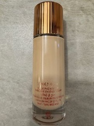 Charlotte Tilbury Hollywood Flawless Filter 粉底液