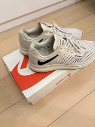 Nike x Stussy Air Max 2013 Stussy Fossil Size 42 US 8.5 UK 7.5 運動鞋 跑鞋 聯名 crossover