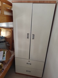 大型衣櫃 (~75cm闊、 ~183cm高)