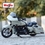 Maisto 1:18 Harley-Davidson 2018 CVO Road Glide รถยนต์หล่อสีขาวสะสมของเล่นแบบจำลองรถมอเตอร์ไซค์