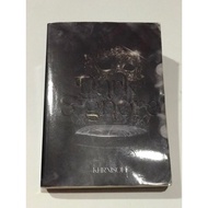 PRELOVED NOVEL DARK SIGNORE