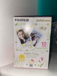 過期Fujifilm Instax Mini Hello Kitty 相紙