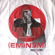 Original imported EMINEM Music T-shirt Size LARGE - Recovery NOS 2010