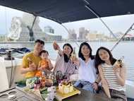 Kaohsiung Love River Sailing Yacht 1-Hour Experience