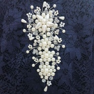 Pearl kebaya brooch C Pearl Button
