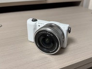 Sony A5000 相機 連16-50mm f3.5-5.6鏡頭