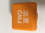 旅行萬用充電器