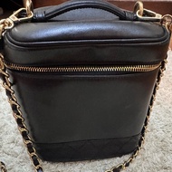 Chanel Vintage Vanity Bag黑色羊皮化妝包