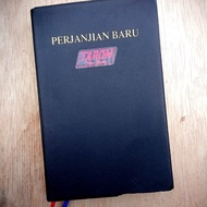 Kitab Suci PERJANJIAN BARU/ INJIL dengan Catatan Kaki Versi Pemulihan (Recovery Version) : Yayasan P