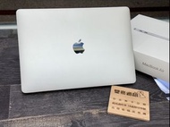 MacBook Air 13寸 M1 版本 8+256G 電池循環才22次超級新 有盒裝配件