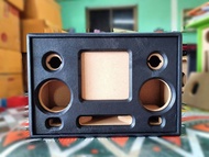 ตู้ลำโพงเปล่าแบนพาส 6.5 new พร้อมหุ้มหนัง เสียงกลาง 4 นิ้ว 2 ดอก เสียงแหลม 2นิ้ว hk 2ดอก ขนาดตู้ 44