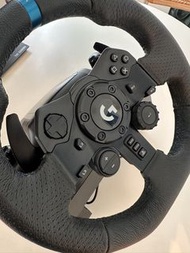 Logitech G923 Driving Force Racing Wheel & Pedals PS4/PS5