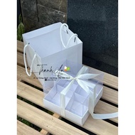 White paper bag size 18x18, height 17cm