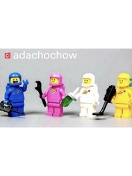 Lego Minifigures (一次過四款) Classic Space Astronaut 藍色 白色 紫色 黃色 太空人