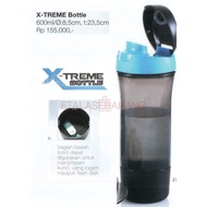 Extreem bottle by. Tupperware