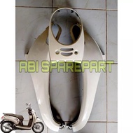 cover dasi dan sayap Scoopy FI 2014 cream