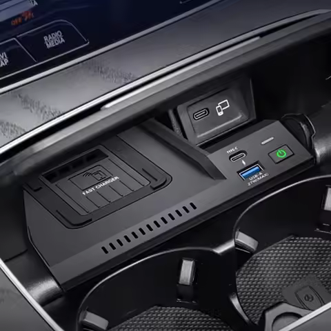 Car wireless charger 15w fast charger charging holder charging pad for Merccedes Benz W213 W214 E200