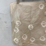【ZhiZhiRen】天然植物染方巾 | 手帕-包裝巾-五倍子手染