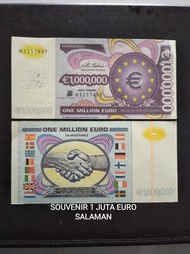 perkakas uang souvenir 1.000.000 euro salaman repro banknotes 1 juta