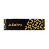 Neo Forza 凌航 NFP495 1TB PCIe Gen4x4石墨烯厚銅散熱片