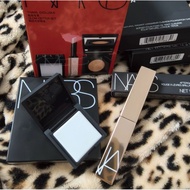 NARS Limited Three-Piece Gift Box Brightening Cushion Powder 5880-1.2g Water Gloss Lipstick 777-1.5g