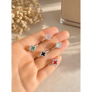 4-leaf clover ring with silver stone, lovely and gentle ring