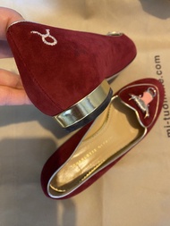 Charlotte Olympia 牛頭平底鞋