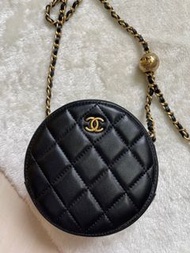 Chanel 金球圓餅 gold ball bag