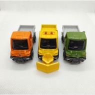 tomica mercedes unimog