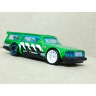 Hot Wheels (2023 STH) Super Treasure Hunt Volvo 240 Drift Wagon Green Loose