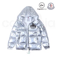 可3～12分期0利率 🇫🇷MONCLER X 🇯🇵藤原浩聯名款 頂級鵝絨外套 黑 /紫 日本原裝平行輸入亞洲版正品 男女同款 羽絨外套/連帽外套 Black Stage MONCLER GENIUS 