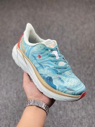 HOKA ONE ONE 8 Clifton 8