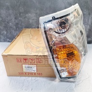 Isuzu New NHR55 PS77 Euro2 Right Front Turn Signal Light (RH) 7-41101 210-A / Kiri (LH) 7-41101 211-