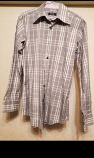 Burberry classic恤衫