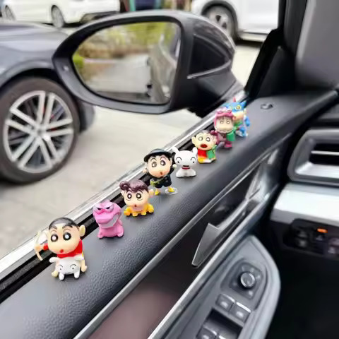8PCS Crayon Shin-chan Car Ornaments Auto Dashboard Turning Racing Model Deco Car Individuality Cente