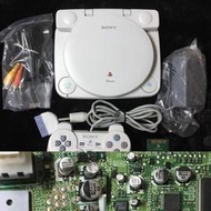 Sony PS ONE COMBO 遊戲主機 + 原廠LCD螢幕 包含全新改機破解 電容換新 ps1