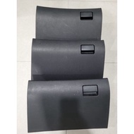 Toyota wish glove box Big