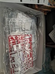 青島社1:32貨車 isuzu forward