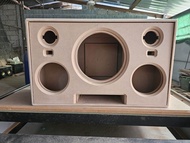 ตู้ลำโพง  DIY(งานดิบ) ขนาดซับ 12 นิ้วโคลงปั้ม กลางขนาด 8 นิ้ว แหลม 4 นิ้ว 2 ดอก ไม่ MDF 15 mm กว้าง 