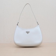 PRADA(普拉達) Cleo 單肩包 亮面皮革 米白色  銀扣
