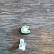 Jibbitz Cr0c5 GITD Vampire Fangs