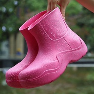 LAL รองเท้าบูตกันฝนข้อต่ำผู้หญิงรองเท้าบูตลุยน้ำแฟชั่นส้นเตี้ยตาข่ายกันลื่นพื้นหนารองเท้าบูทกันฝน รองเท้าบูทกันฝนแฟชั่นสีทึบ รองเท้ากันฝนกันน้ำ รองเท้าบูทกันฝนคุณภาพสูง ทนทานต่อการสึกหรอ